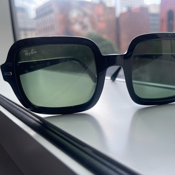 Men’s Black Designer Frames - Picture 2 of 4